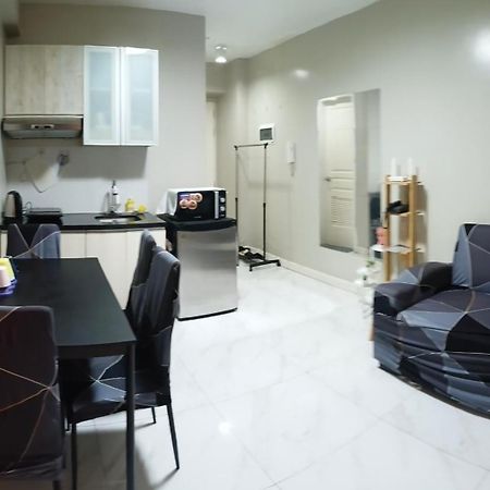 Monarch Parksuites - Balmoral Place Paranaque City Bagian luar foto