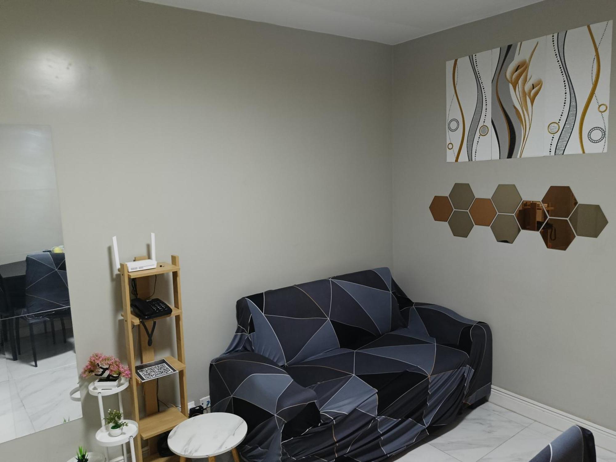 Monarch Parksuites - Balmoral Place Paranaque City Bagian luar foto